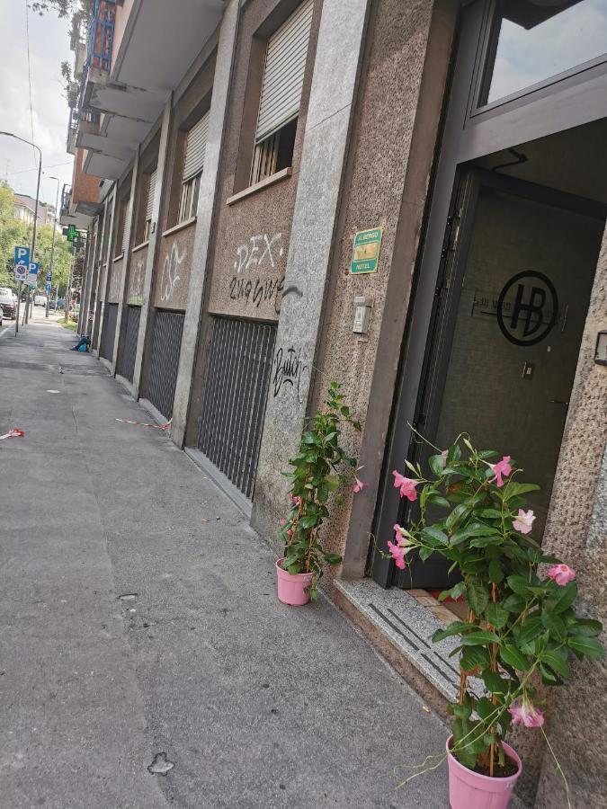 Hotel Bissi Milan Luaran gambar