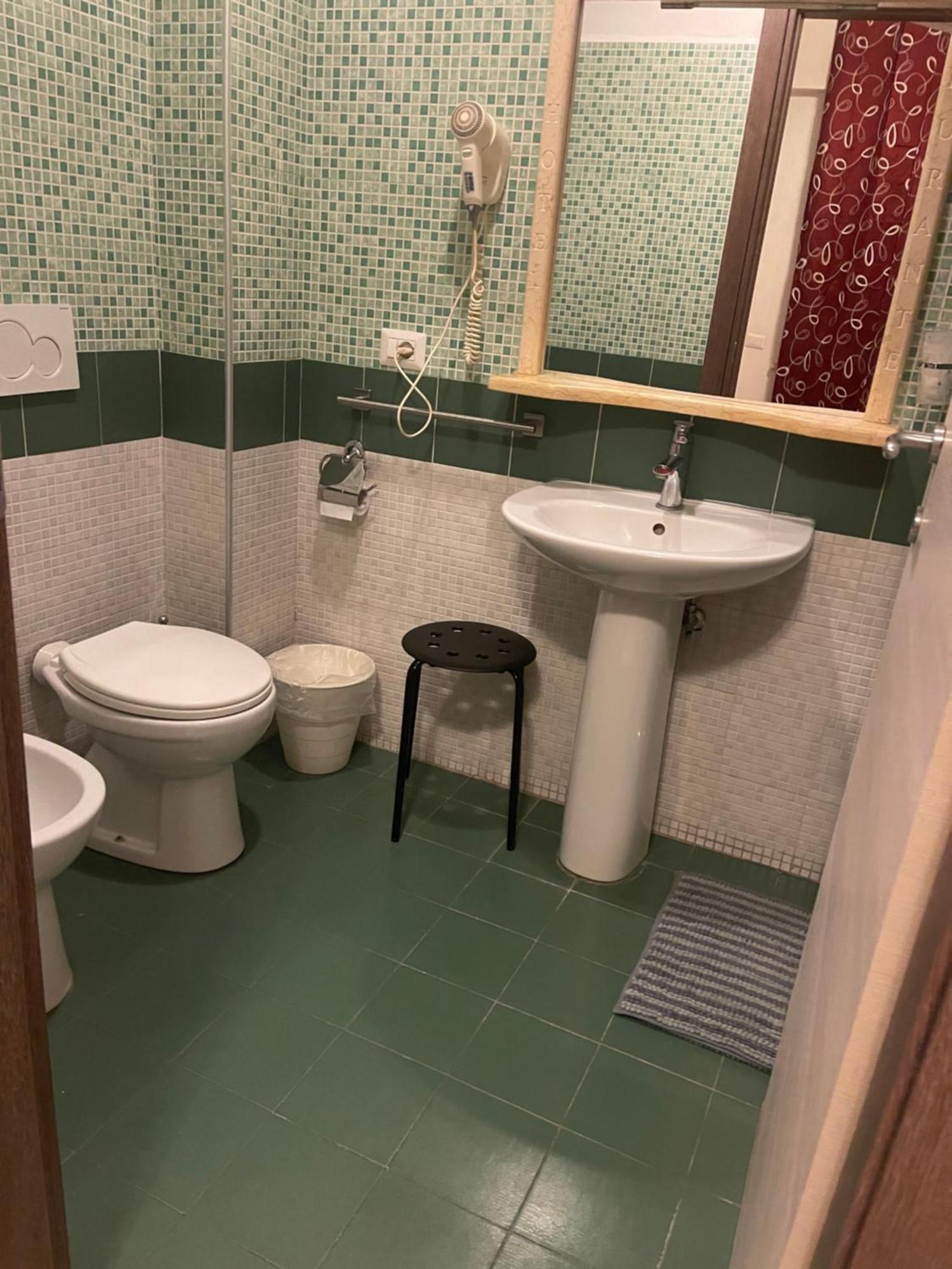 Hotel Bissi Milan Luaran gambar