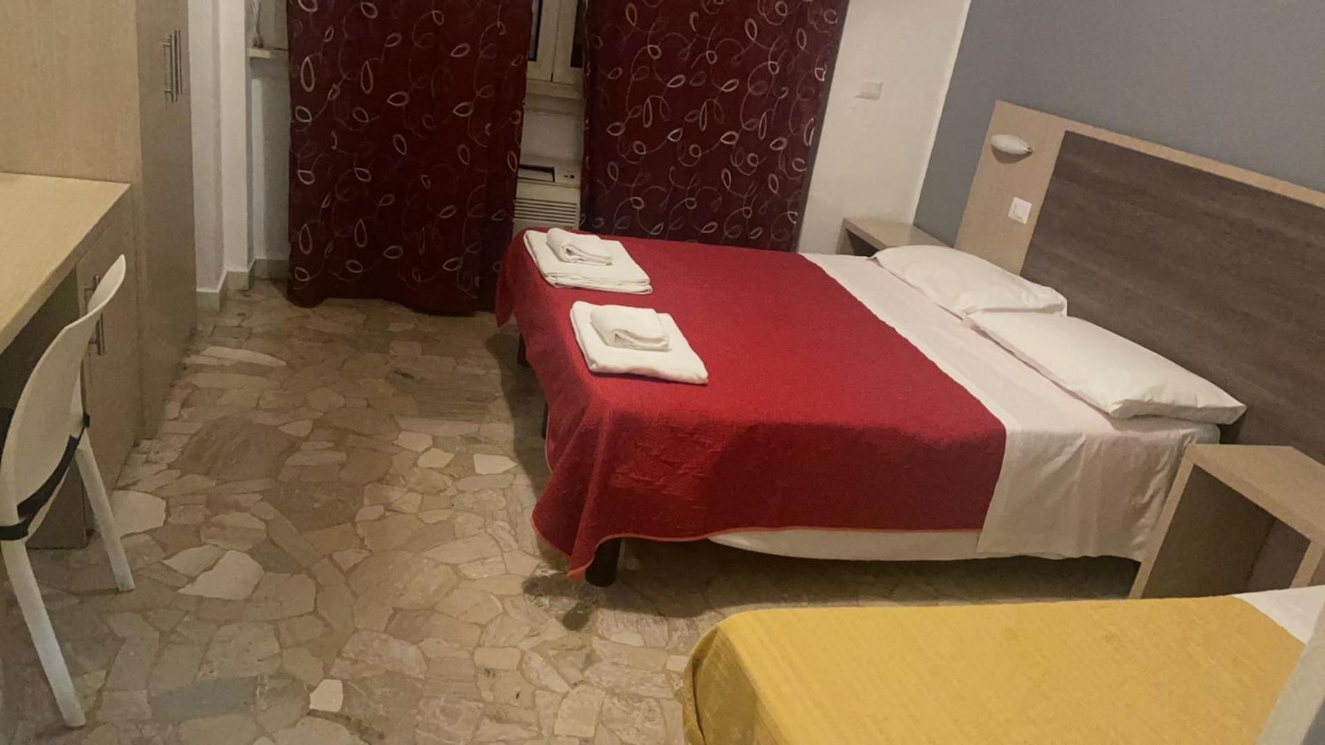 Hotel Bissi Milan Luaran gambar
